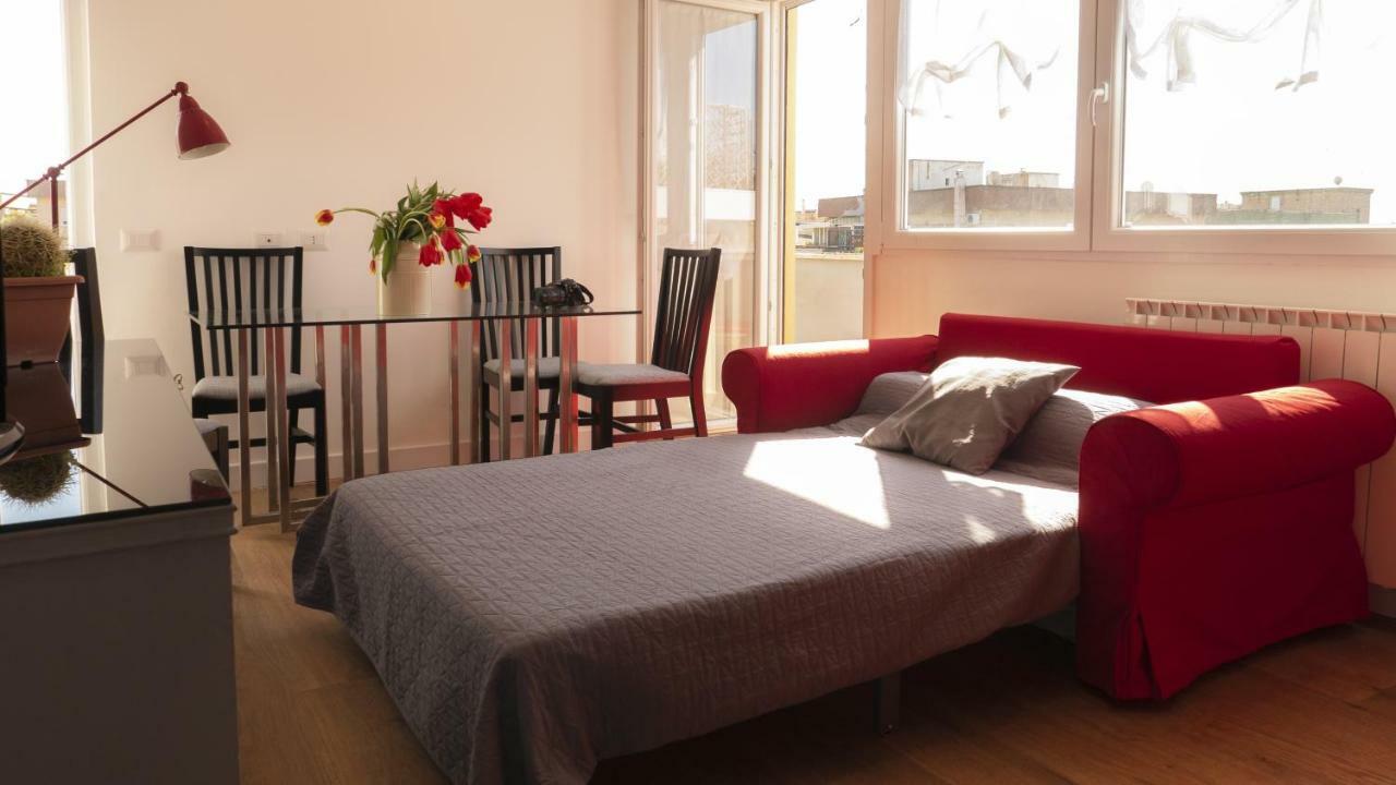 Apartamento Garibaldi'S Camp Roma Exterior foto