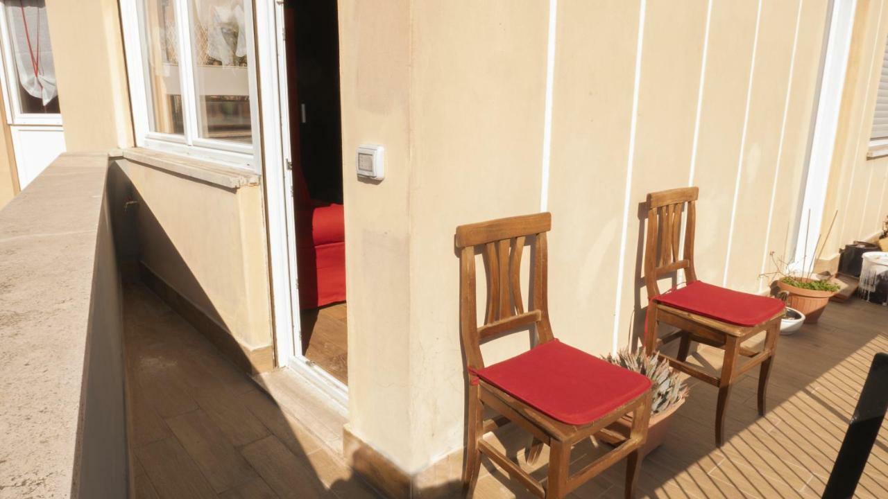 Apartamento Garibaldi'S Camp Roma Exterior foto